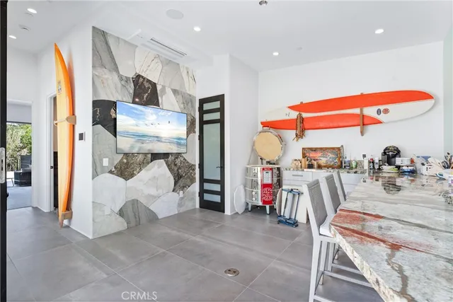 $16,250,000 | 552 Seaward Road, Corona del Mar, CA 92625