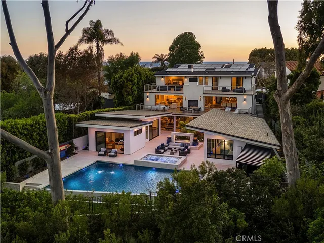 $16,250,000 | 552 Seaward Road, Corona del Mar, CA 92625