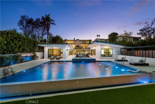 $16,250,000 | 552 Seaward Road, Corona del Mar, CA 92625