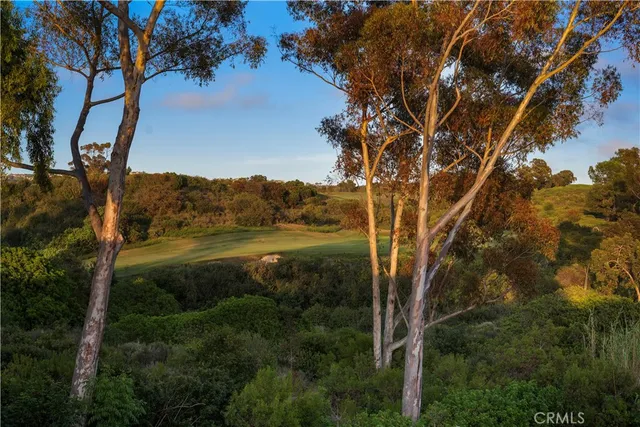 $16,250,000 | 552 Seaward Road, Corona del Mar, CA 92625