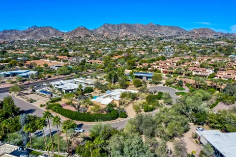 $3,475,000 | 4912 East Arroyo Verde Drive, Unit 8, Paradise Valley, AZ 85253