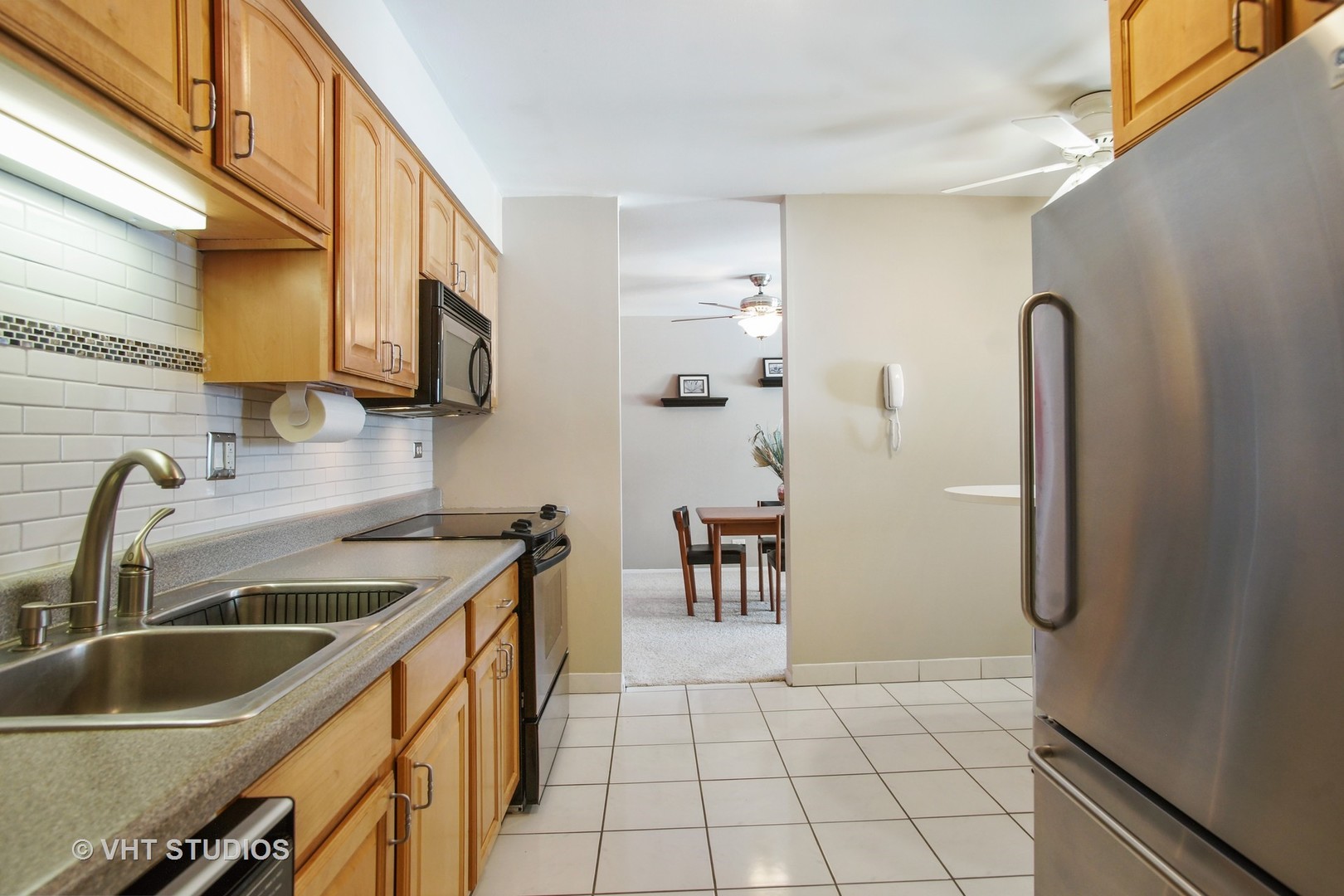 1415 East Central Road, Unit 206A Arlington Heights, IL 60005 - Photo 7 of 18