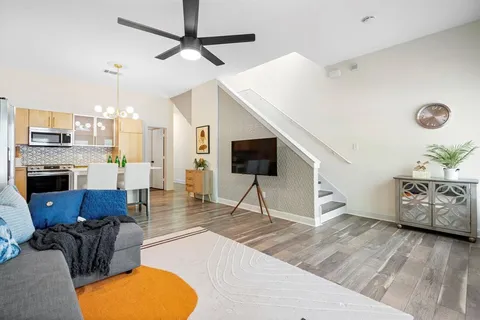 $375,000 | 1823 South Ervay Street, Dallas, TX 75215