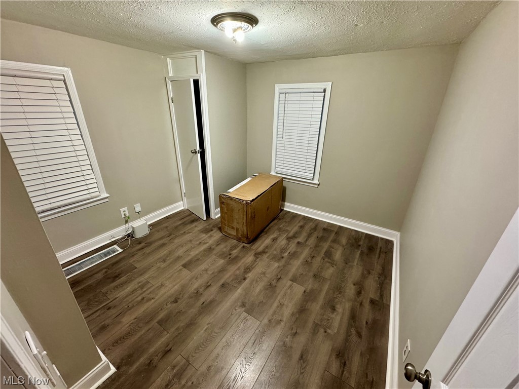 8601 Ridge Road North Royalton, OH 44133 - Photo 4 of 31 Gallery Image 4