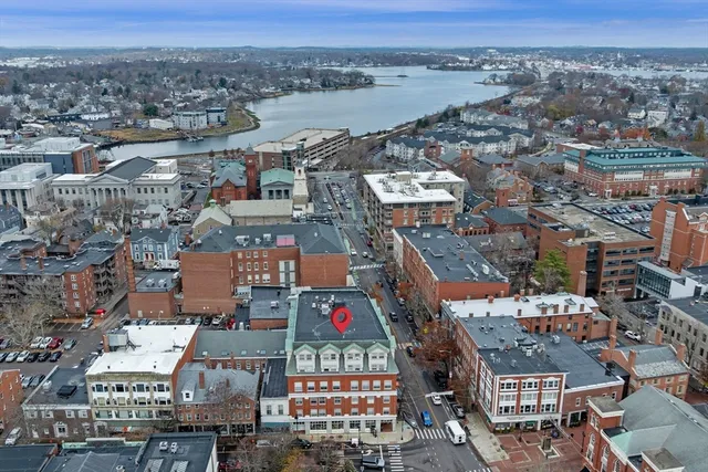 $3,500 | 100 Washington Street, Unit 4, Beverly, MA 01915