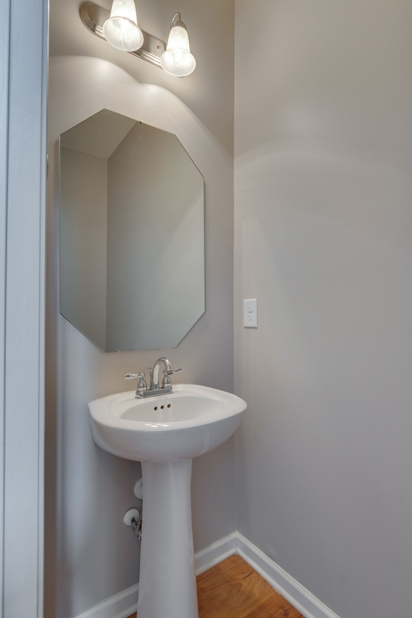 2018 Lincoln Road Spring Hill, TN 37174 - Photo 19 of 32 a bathroom with a sink and a mirror