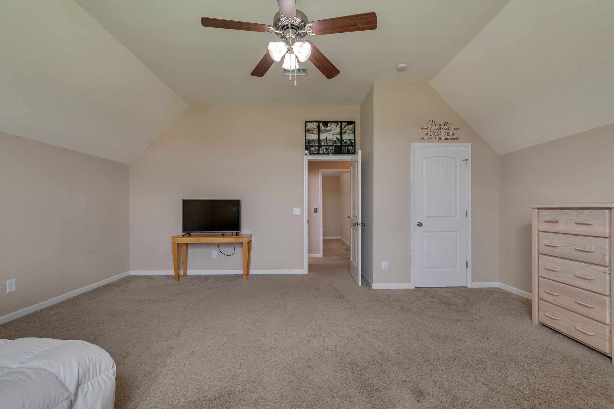 2018 Lincoln Road Spring Hill, TN 37174 - Photo 29 of 32 a view of a livingroom with a flat screen tv