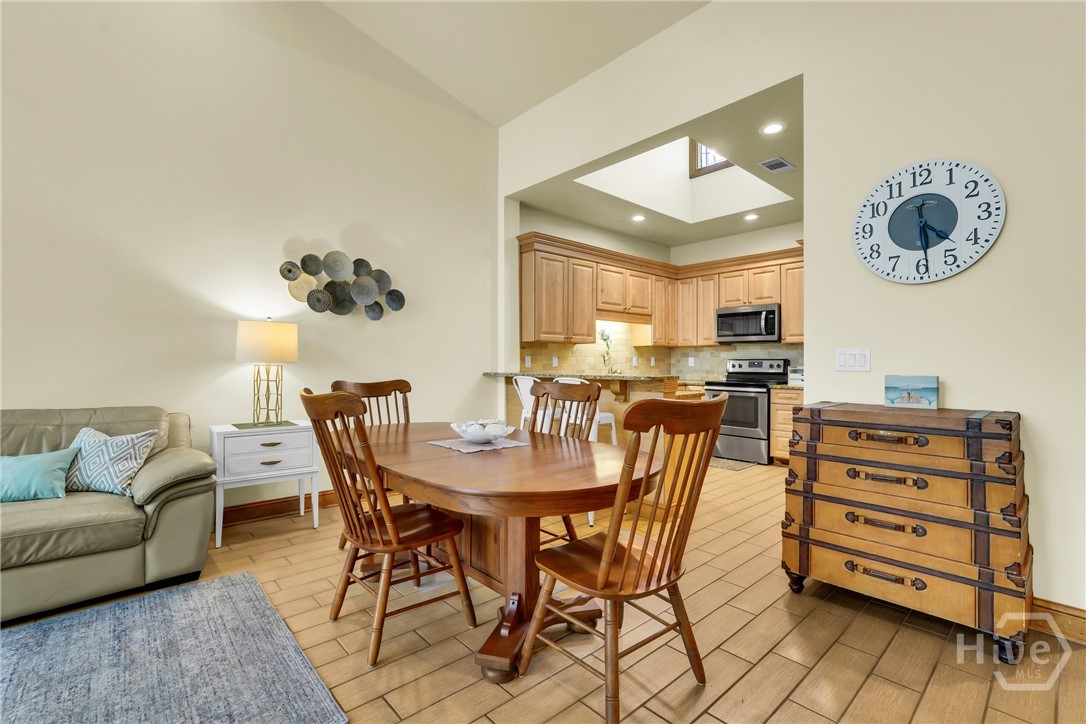 404 Butler Avenue, Unit 703 Tybee Island, GA 31328 - Photo 17 of 48