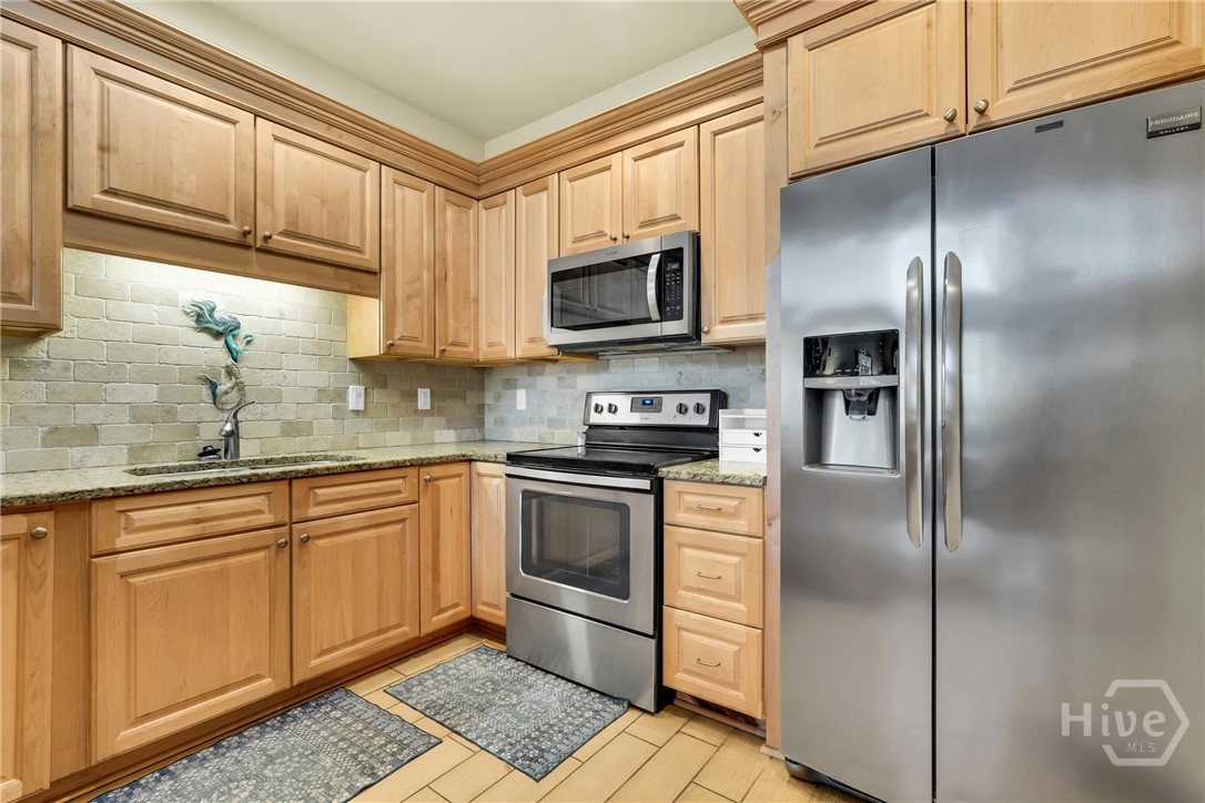 404 Butler Avenue, Unit 703 Tybee Island, GA 31328 - Photo 20 of 48