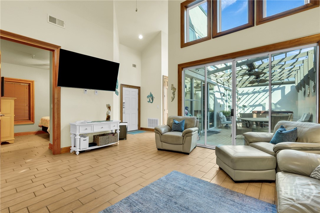 404 Butler Avenue, Unit 703 Tybee Island, GA 31328 - Photo 8 of 48