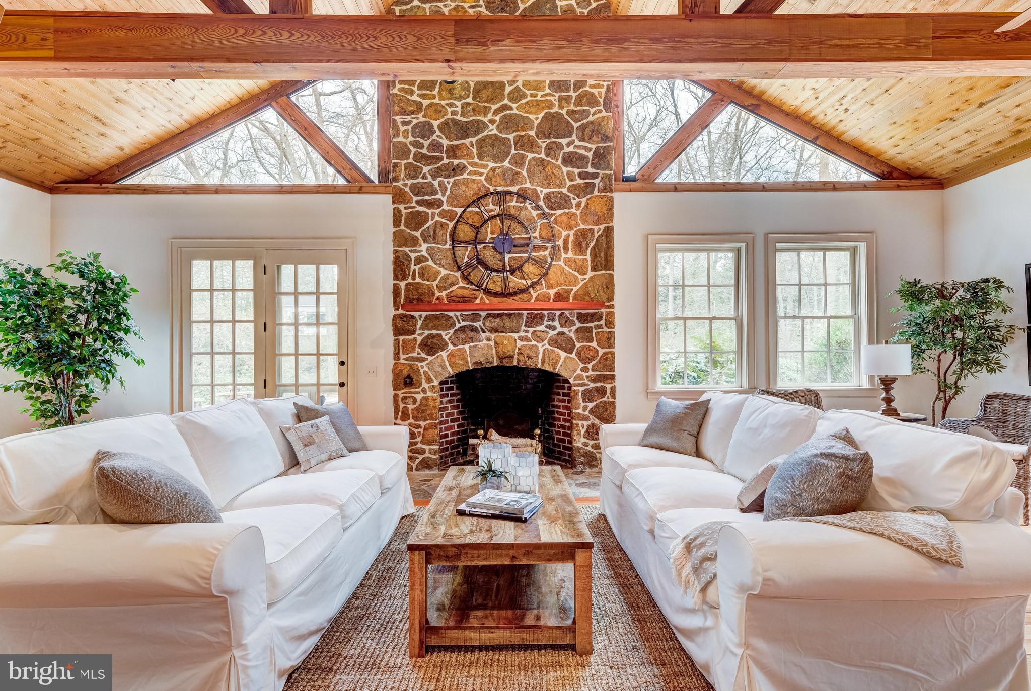 651 Hendler Road Severna Park, MD 21146 - Photo 2 of 77