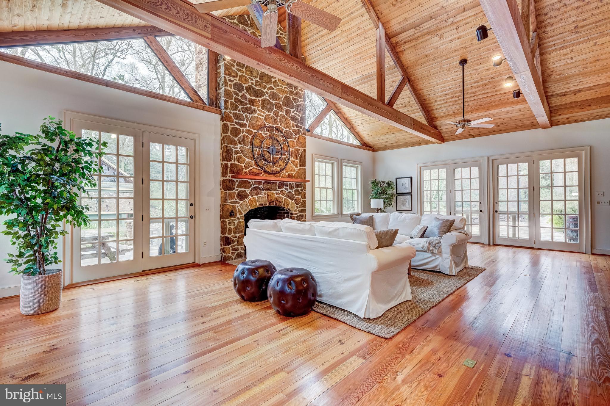 651 Hendler Road Severna Park, MD 21146 - Photo 4 of 77