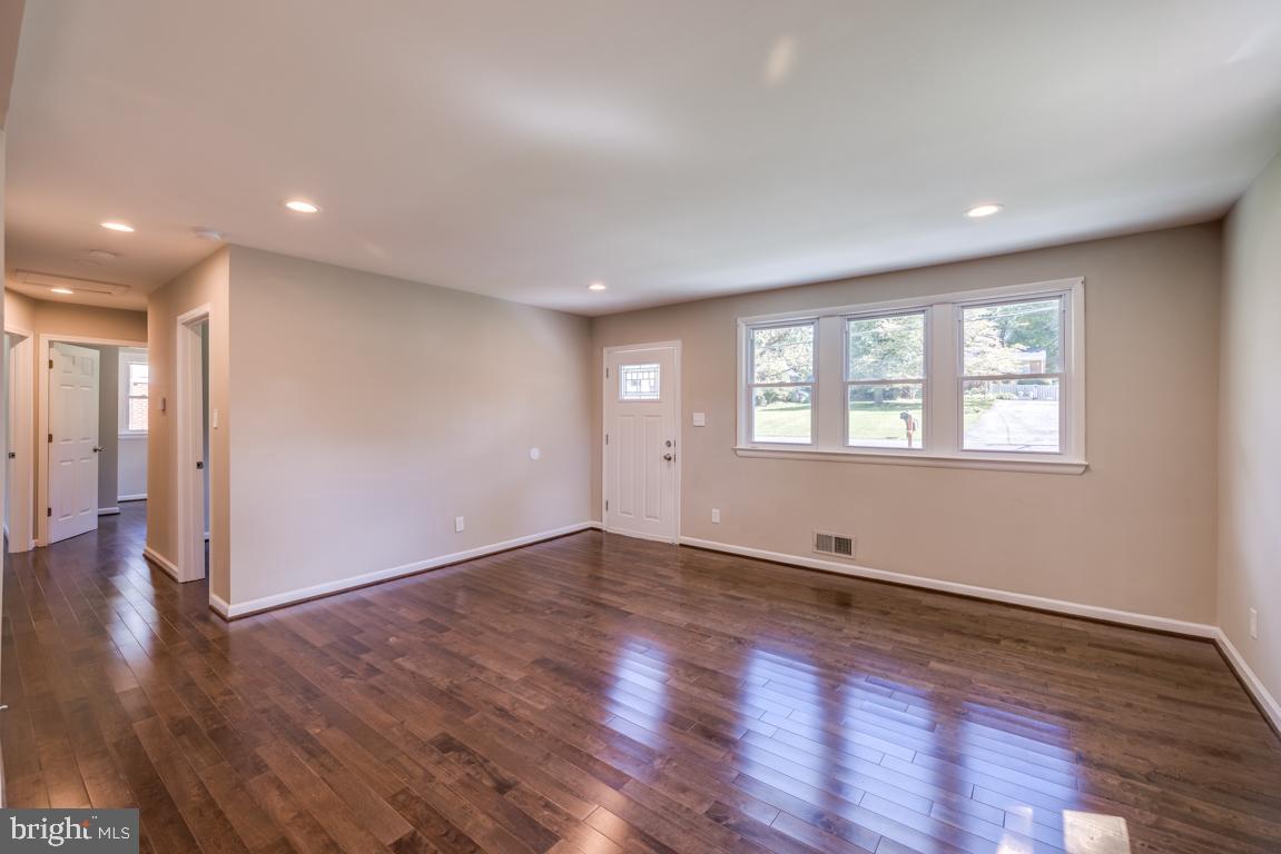 5711 Keppler Road Temple Hills, MD 20748 - Photo 5 of 39 Gallery Image 5