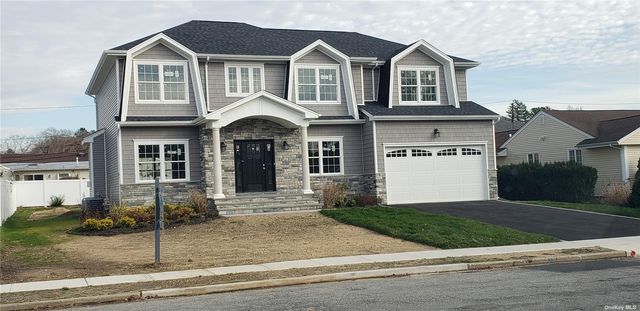 4 White Oak Tree Road Syosset Ny 11791 Compass