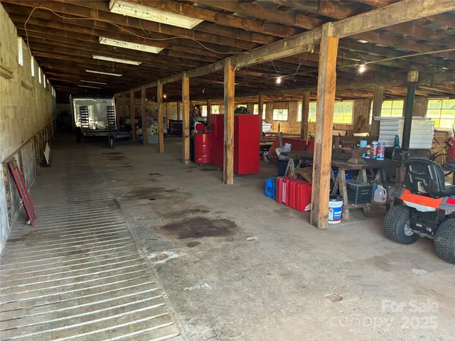 $1,190,000 | 1305 Halltown Road, Spruce Pine, NC 28777