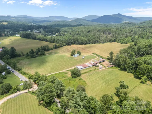 $1,190,000 | 1305 Halltown Road, Spruce Pine, NC 28777
