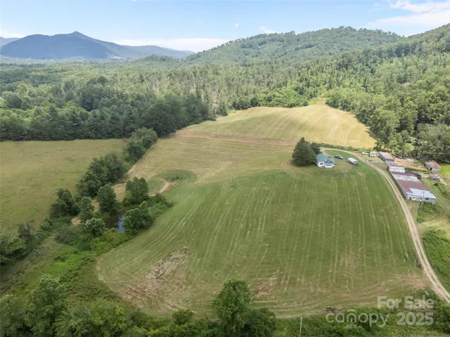 $1,190,000 | 1305 Halltown Road, Spruce Pine, NC 28777