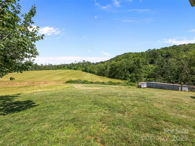 $1,190,000 | 1305 Halltown Road, Spruce Pine, NC 28777