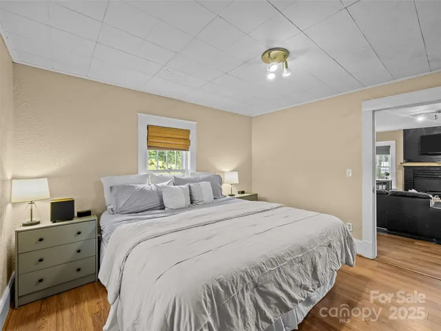 $1,190,000 | 1305 Halltown Road, Spruce Pine, NC 28777