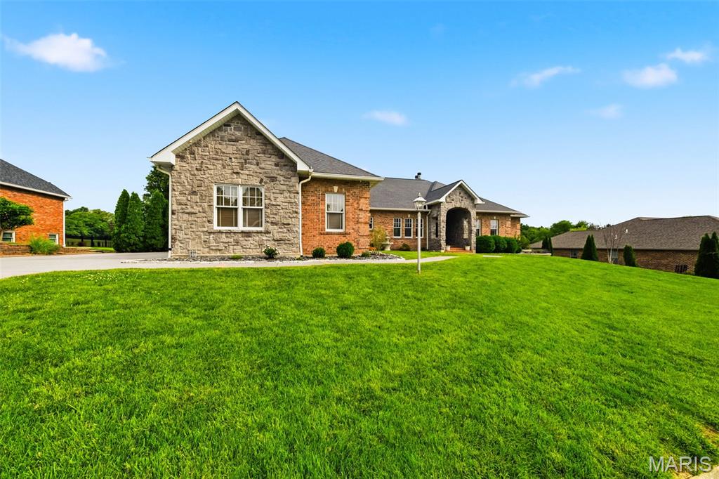 823 Ridge Road Waterloo, IL 62298 - Photo 61 of 97