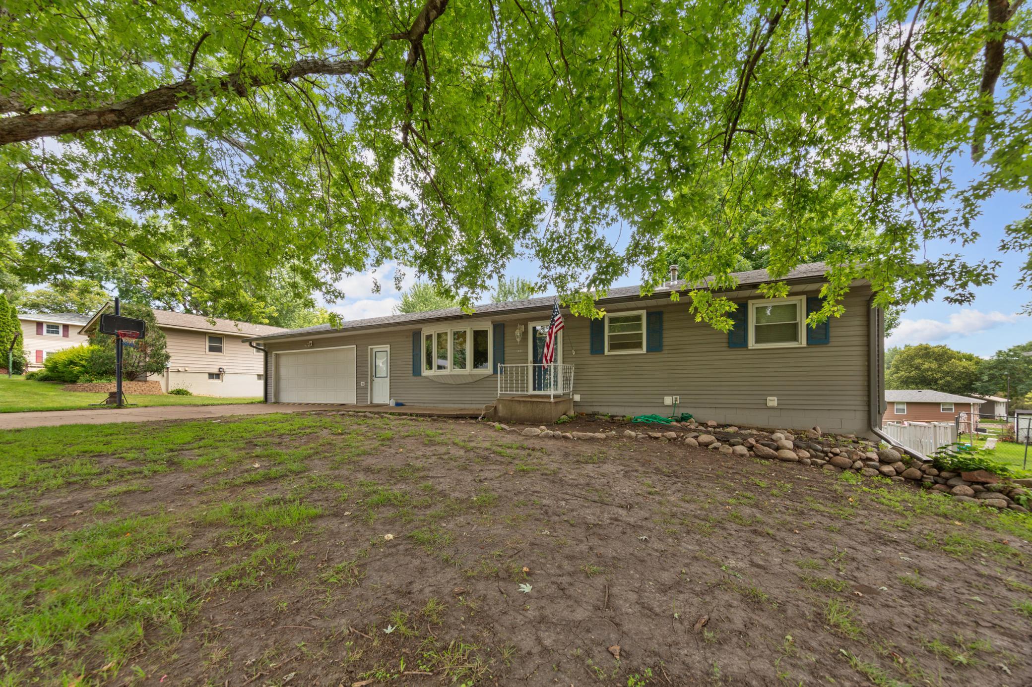 1401 Summer Lane Faribault, MN 55021 - Photo 4 of 30