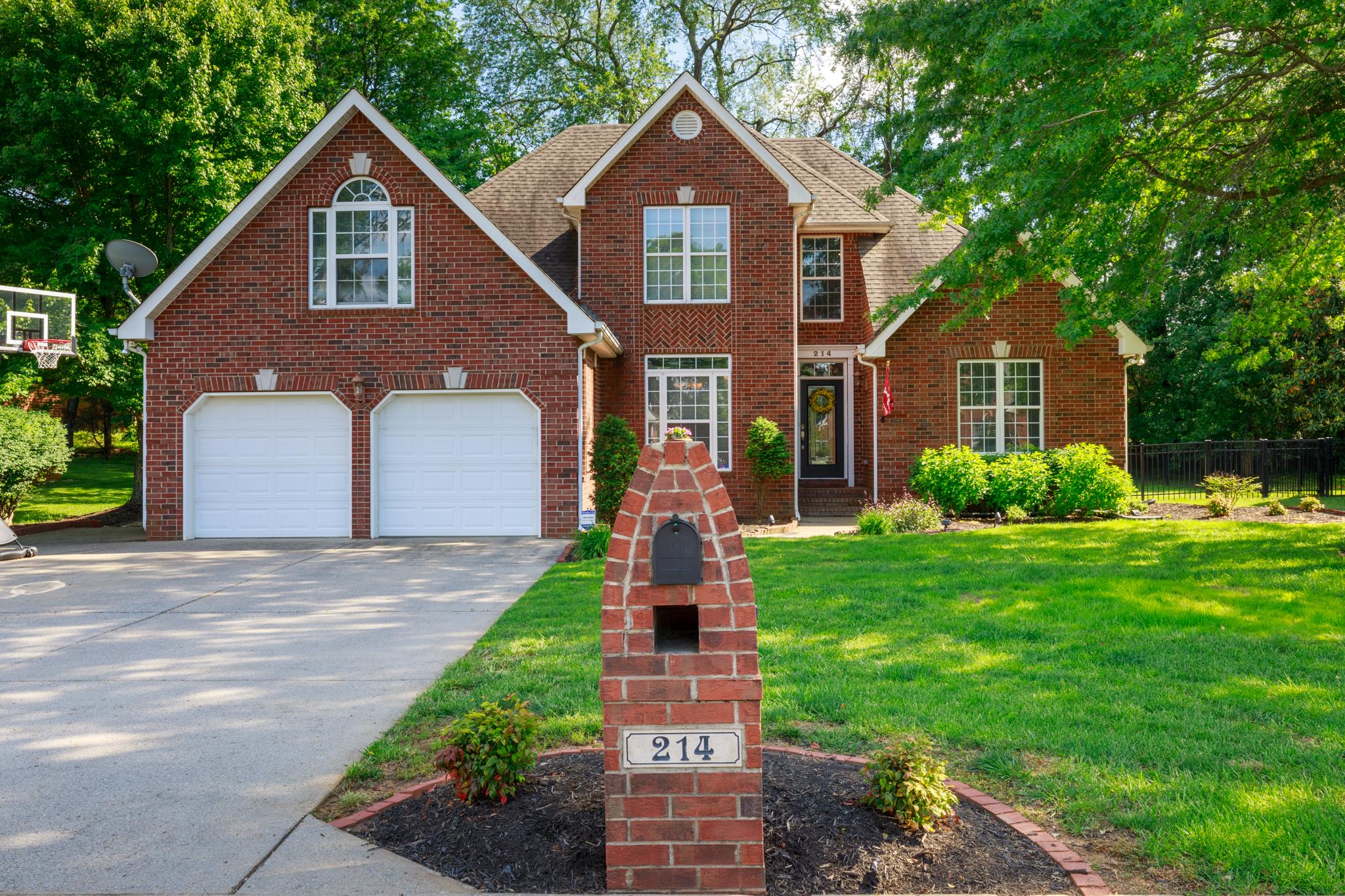 214 Savannah Ridge Murfreesboro, TN 37127 - Photo 28 of 30 Beautiful landscaping! Mature trees! 214 Savannah Ridge, Murfreesboro, TN 37127
