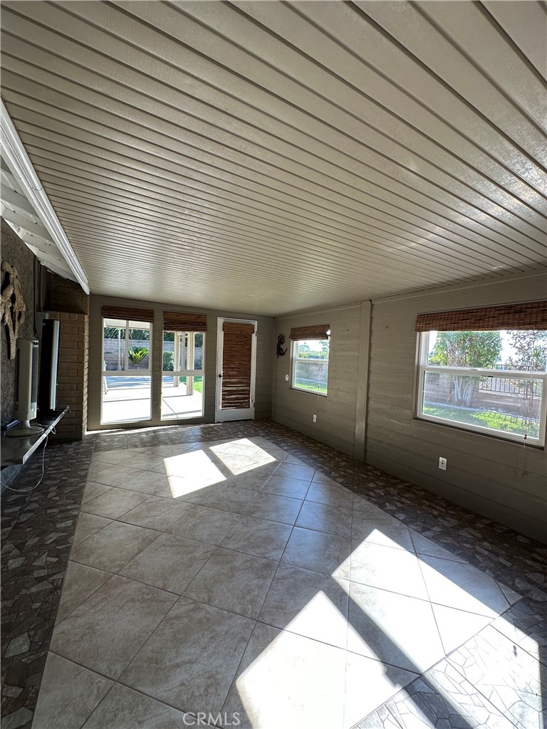 6707 Rycroft Drive Riverside, CA 92506 - Photo 29 of 41