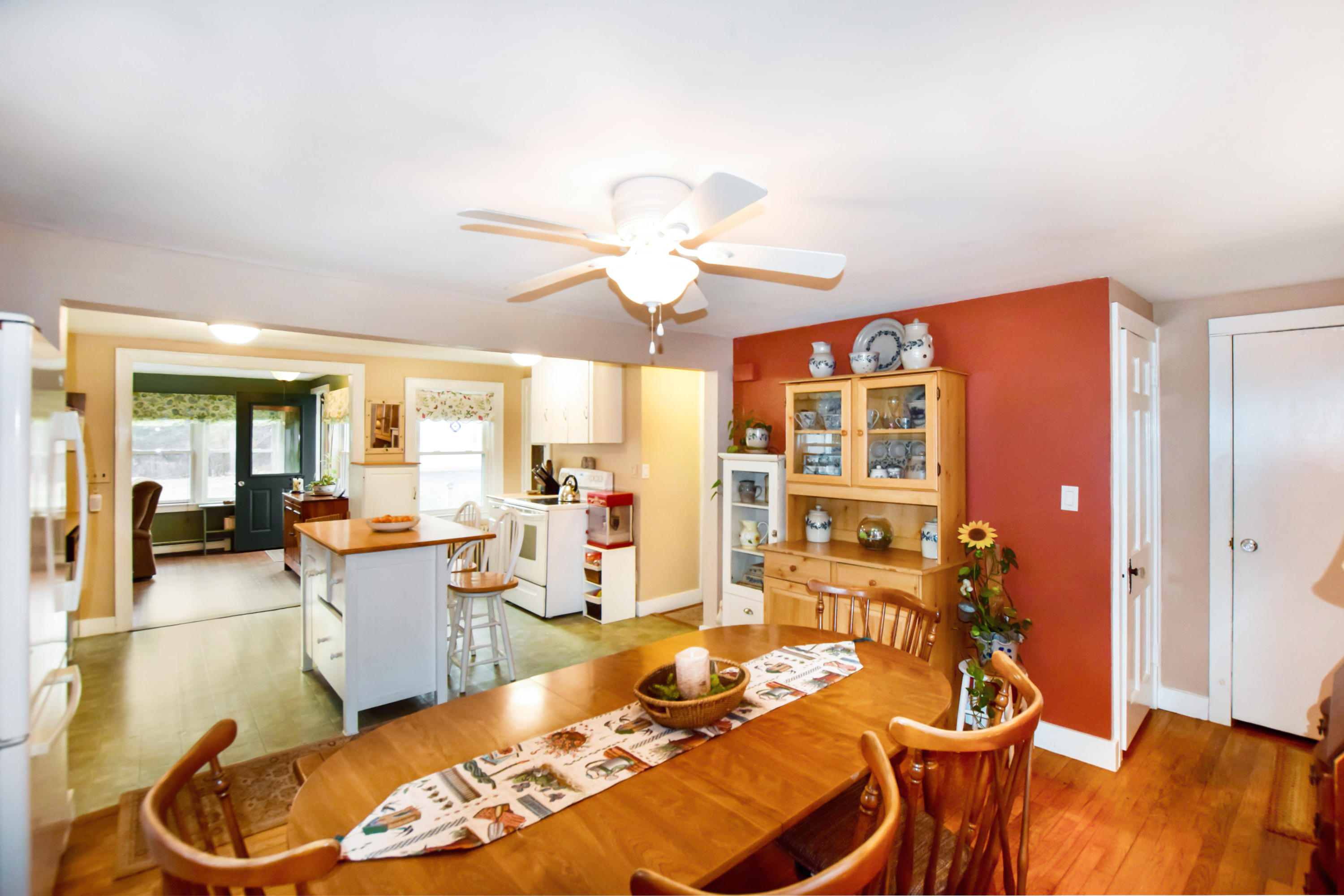 1185 State Road Eliot, ME 03903 - Photo 23 of 58 DSC_031734 Brixham Rd