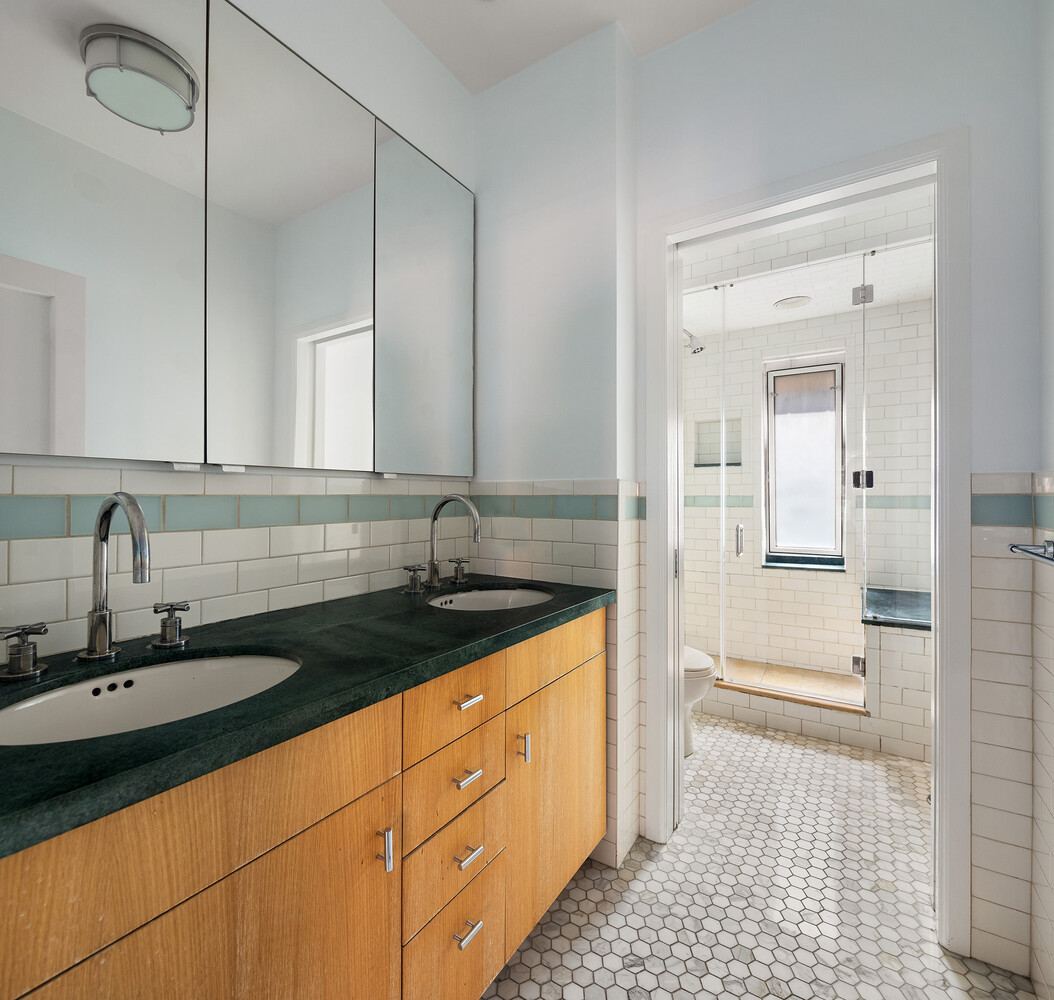 232 East 6th Street, Unit 4AB Manhattan, NY 10003 - Photo 11 of 19