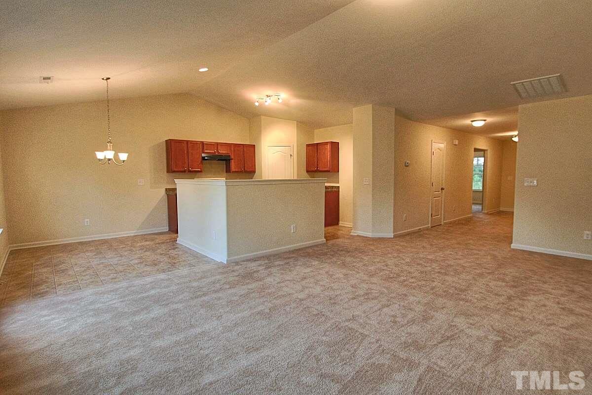 89 West Boulder Road Henderson, NC 27537 - Photo 5 of 16 Gallery Image 5