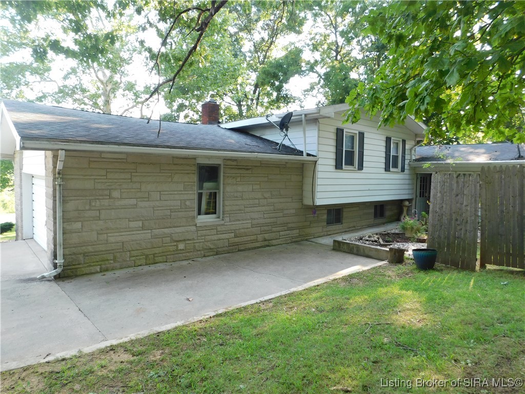 250 East Hospital Road Paoli, IN 47454 - Photo 2 of 24 Gallery Image 2