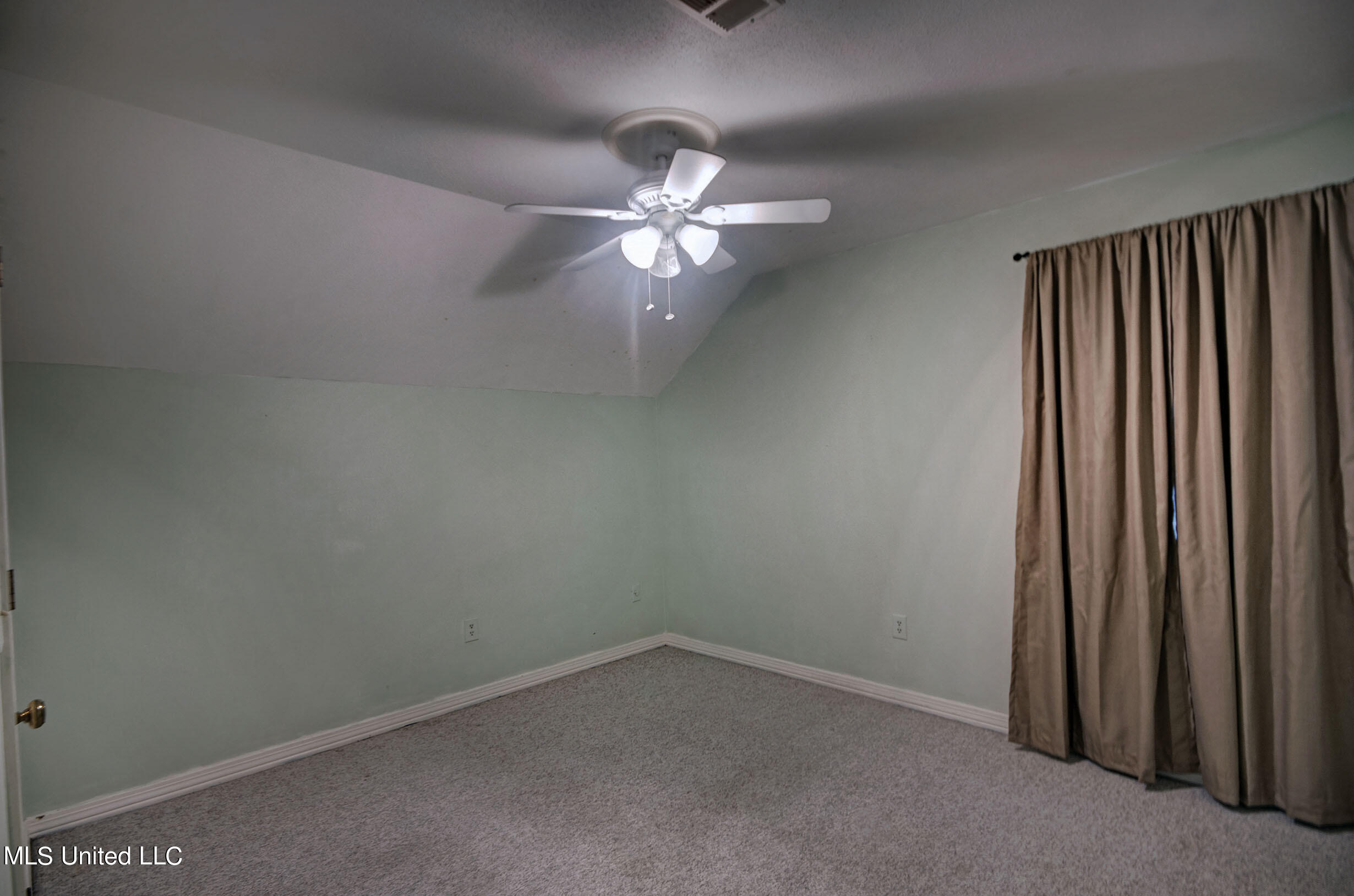 202 Sandpiper Road Brandon, MS 39047 - Photo 29 of 46 imgp3131_2_3