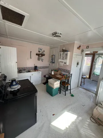 $79,900 | 68 Main Street, Jonesport, ME 04649