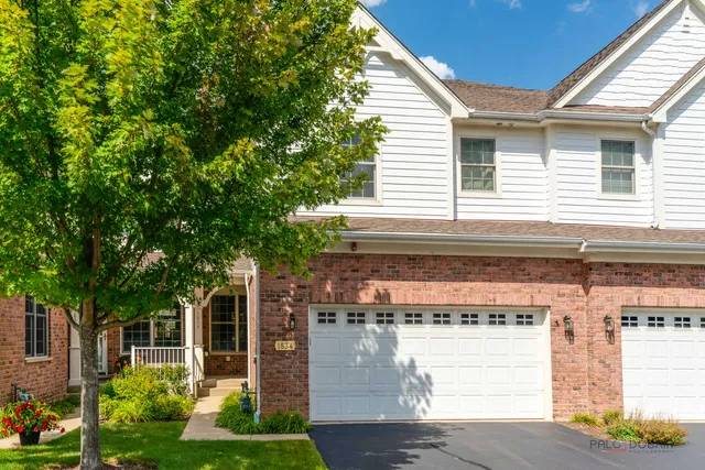 $457,500 | 1834 Torrey Parkway, Libertyville, IL 60048