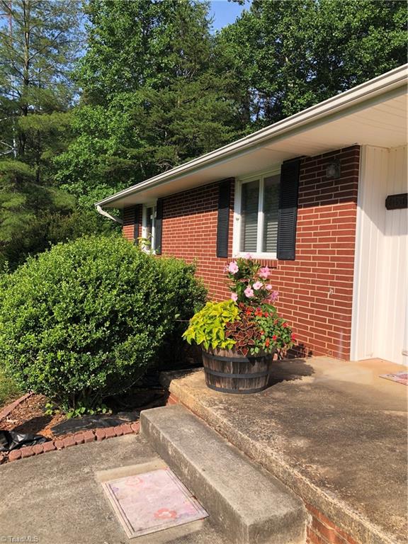 6560 Ridge Road Tobaccoville, NC 27050 - Photo 3 of 47 Gallery Image 3