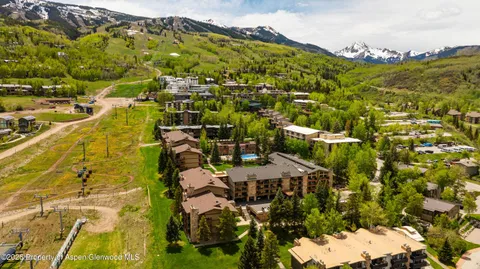 $1,150,000 | 30 Anderson Lane, Unit 806, Snowmass Village, CO 81615