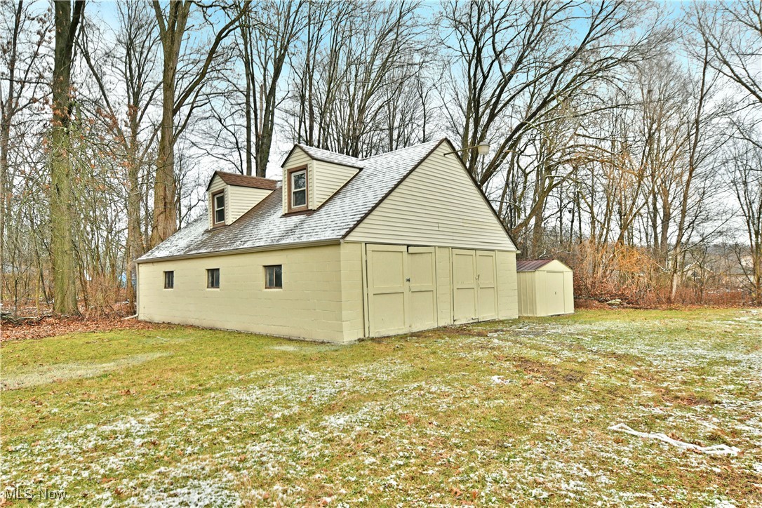 1460 North Road Northeast Warren, OH 44483 - Photo 49 of 50 Gallery Image 49