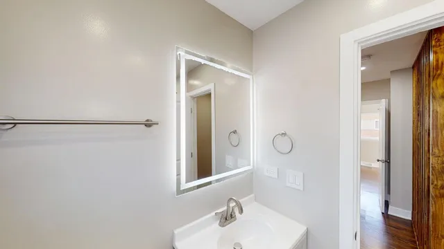 $375,000 | 1321 Pitner Avenue, Unit A, Evanston, IL 60201