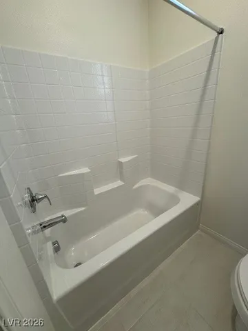 $3,550 | 607 La Vista Acrs Lane, Las Vegas, NV 89138