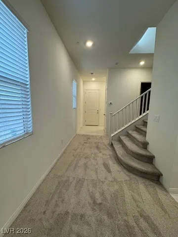 $3,550 | 607 La Vista Acrs Lane, Las Vegas, NV 89138