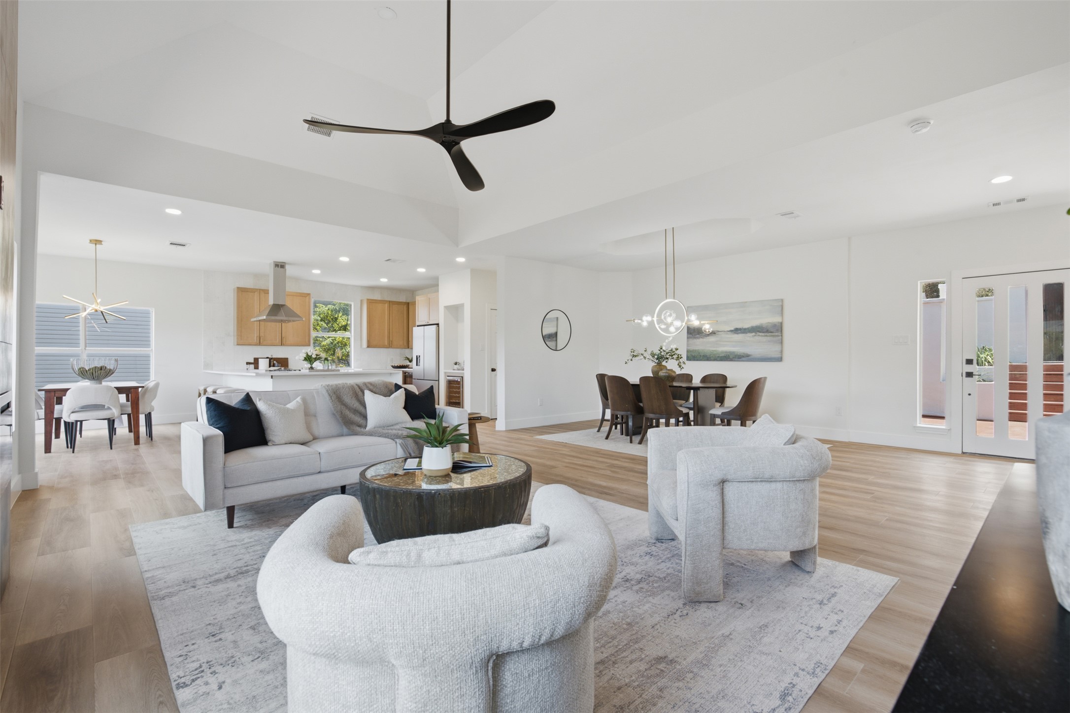 9312 Knoll Crest Loop Austin, TX 78759 - Photo 19 of 40 Gallery Image 19