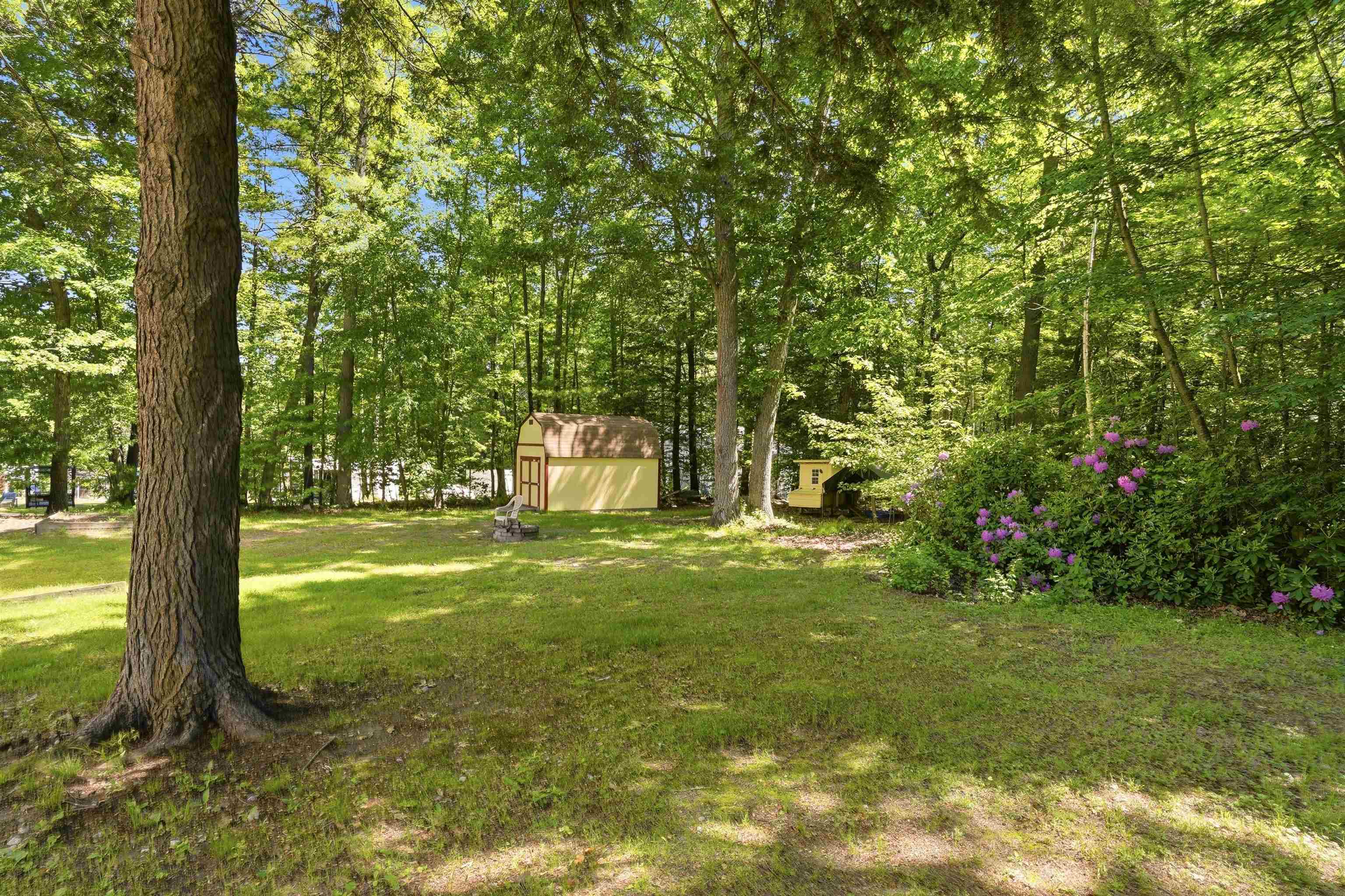 73 Old Chester Road Derry, NH 03038 - Photo 40 of 43