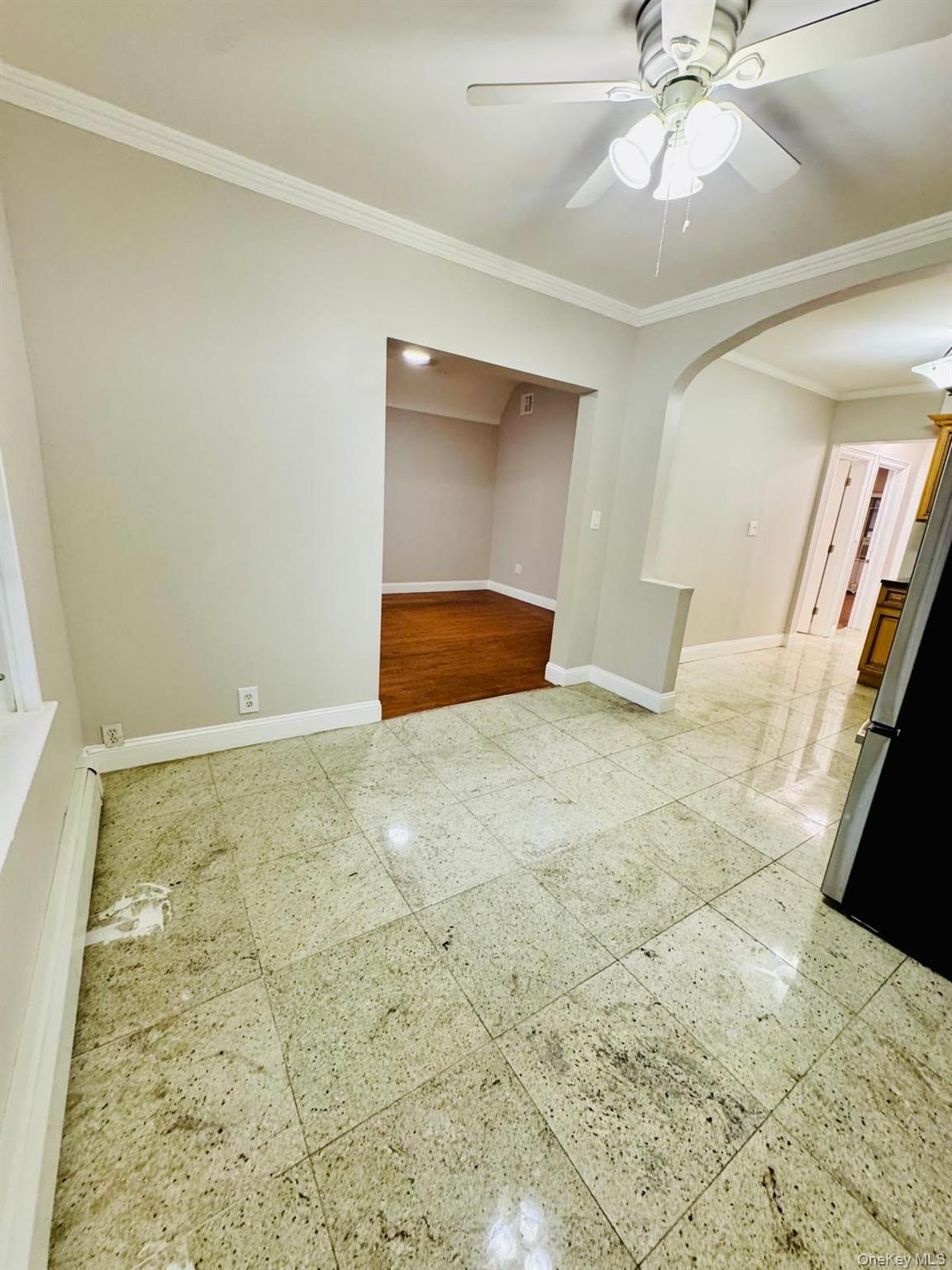105-07 101st Road Queens, NY 11416 - Photo 5 of 12