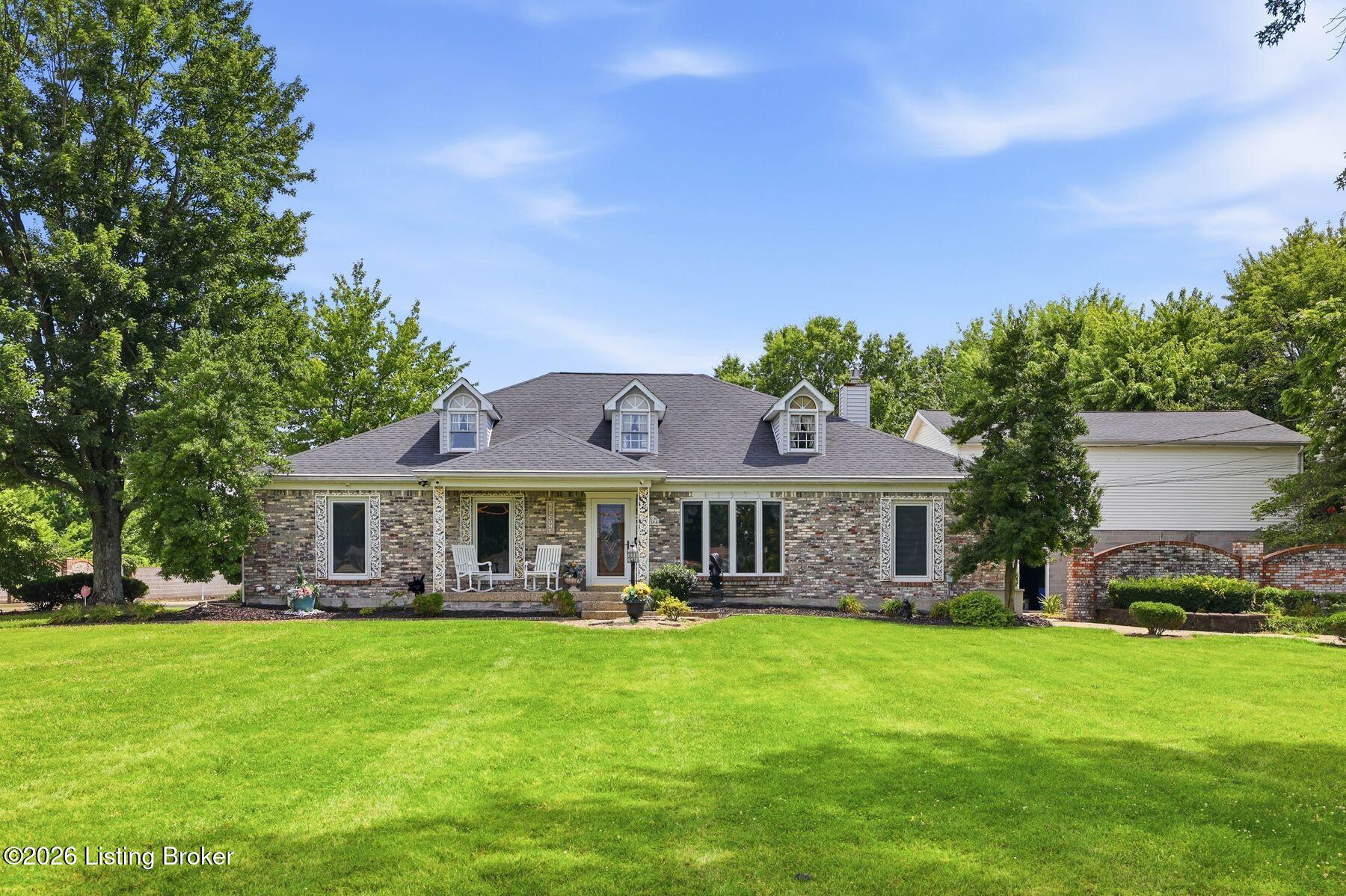 5504 Mt Washington Road Louisville, KY 40229 - Photo 1 of 49 photo_online_016