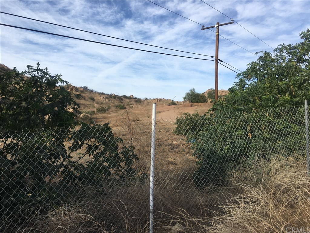 1 El Baquero Road Perris, CA 92570 - Photo 8 of 11