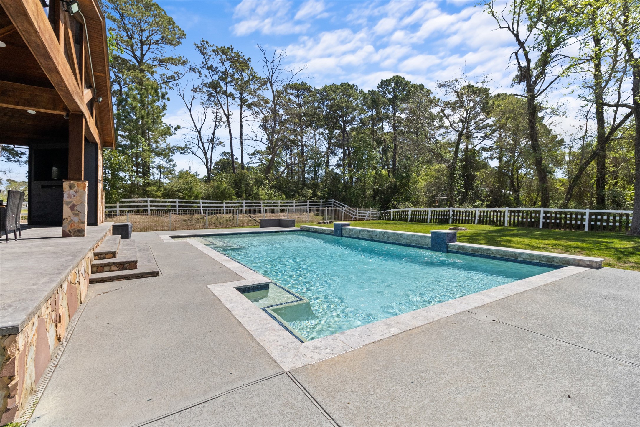 7927 Needlepoint Road Baytown, TX 77521 - Photo 36 of 46 a view of a park with large trees
