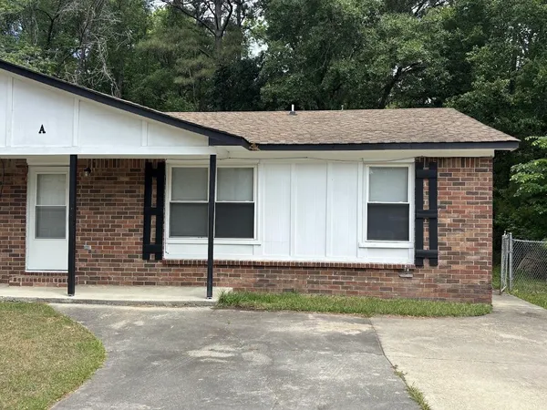 $1,350 | 807 Sandpiper Drive, Unit A, Ladson, SC 29456