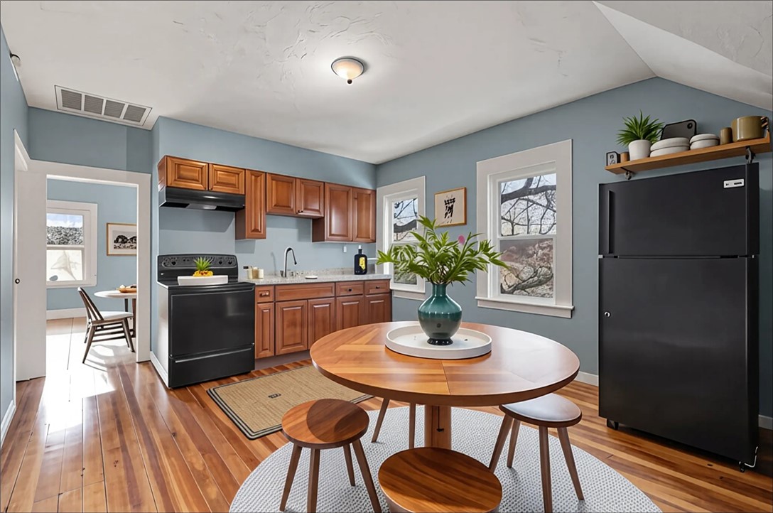 170 Allston Street, Unit 3 Providence, RI 02908 - Photo 2 of 9