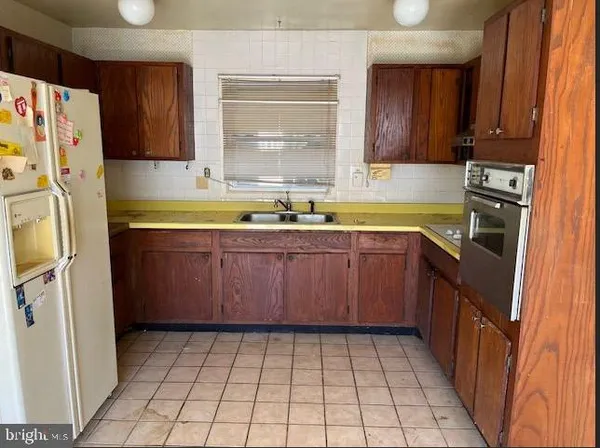 $249,900 | 35 East Lane, Willingboro, NJ 08046