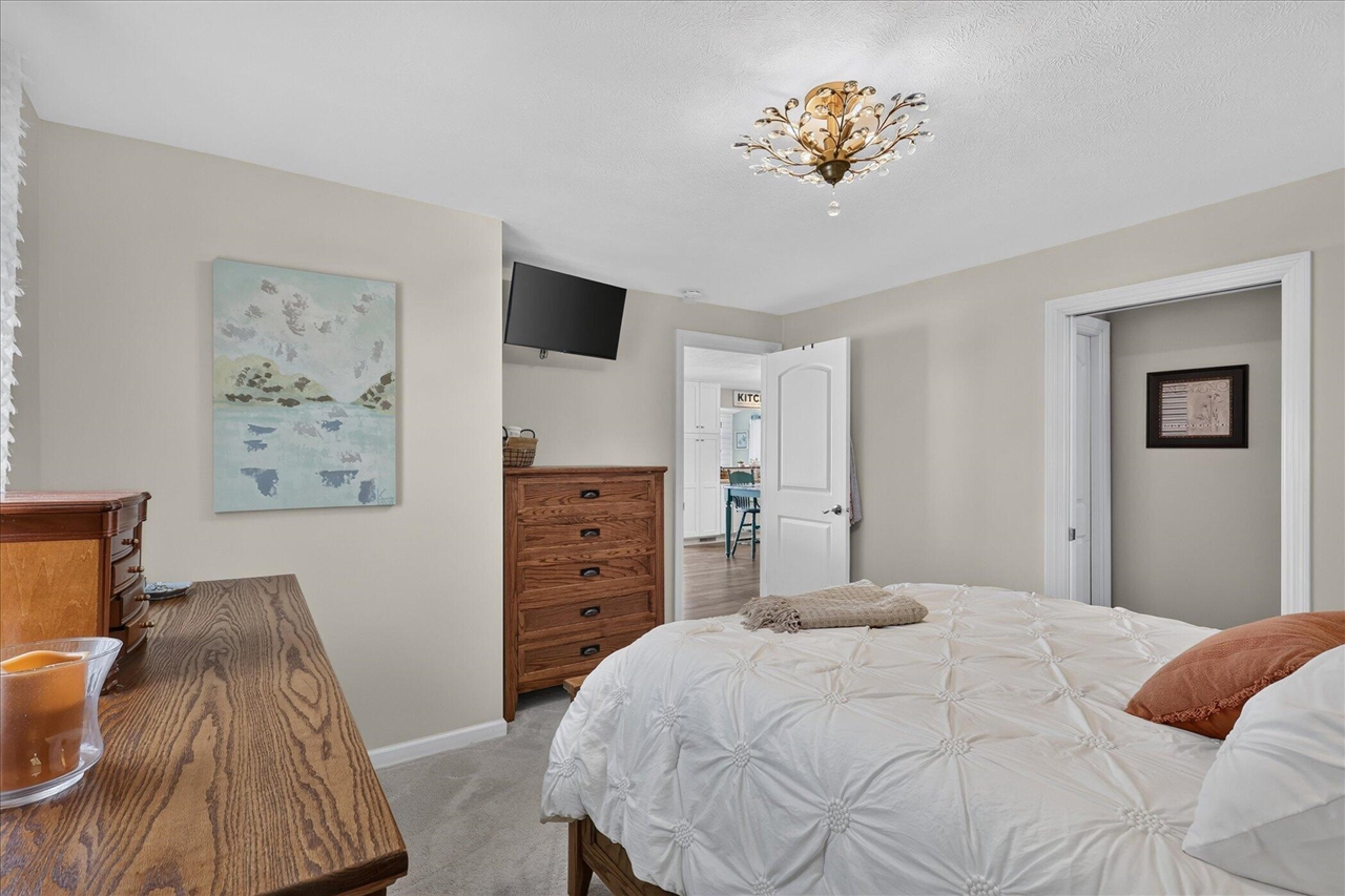 1630 South Colonel Point Drive Crystal, MI 48818 - Photo 23 of 64